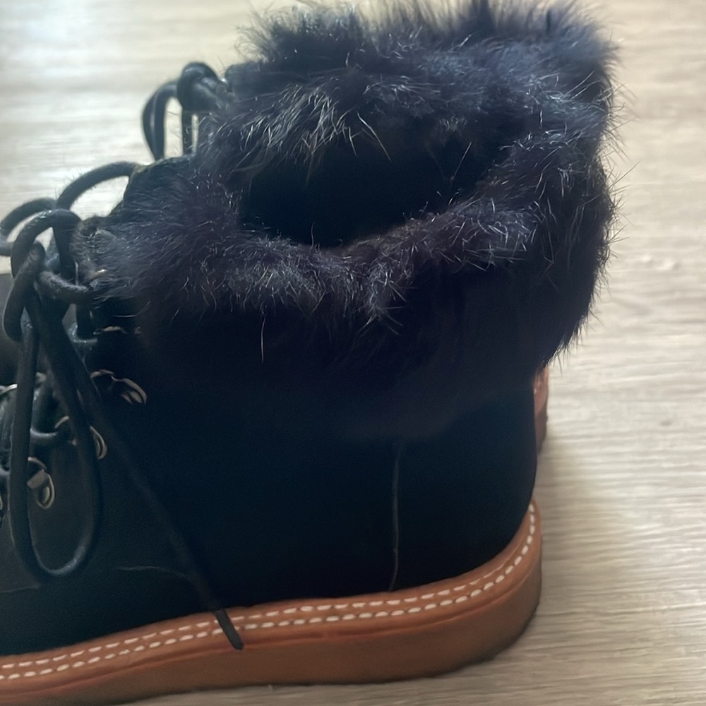 Botkier Women’s Black Suede Winter Fur Trimmed Boots Size 8 - Picture 9 of 13